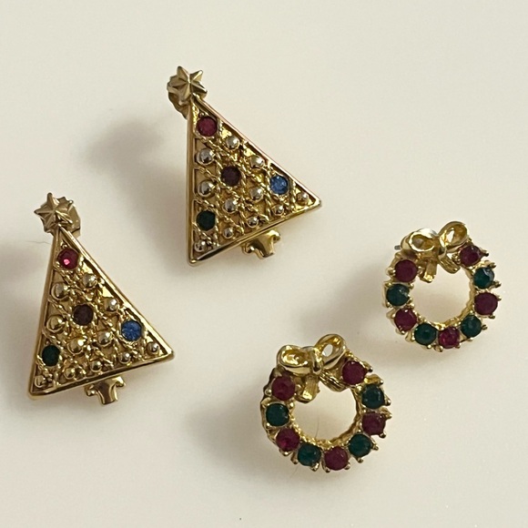 Avon Jewelry - Vtg Avon Christmas Tree and Wreath Gold Toned Gemstone Ornament Earrings